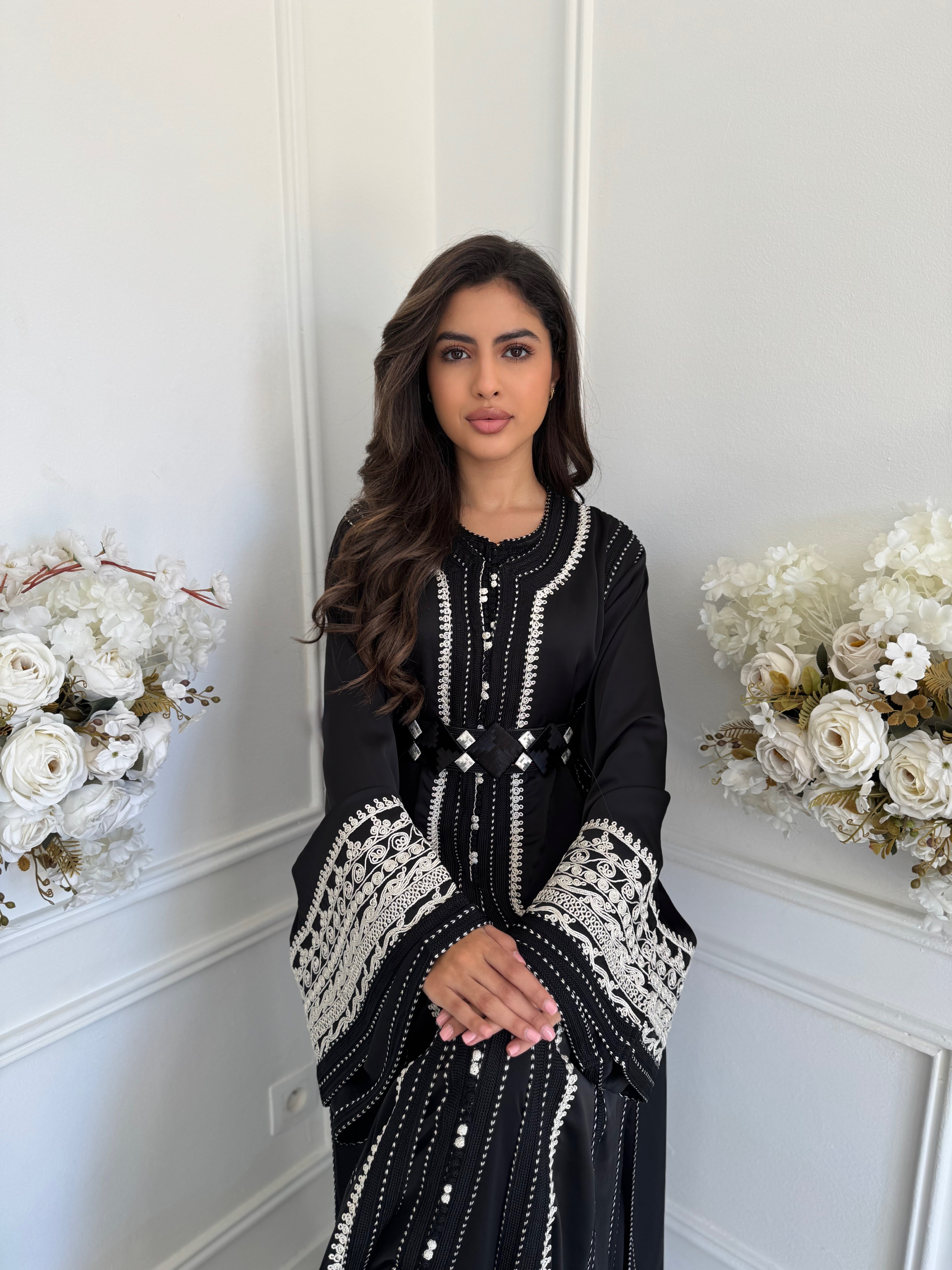 Takchita Zahra - Classy & Fabb