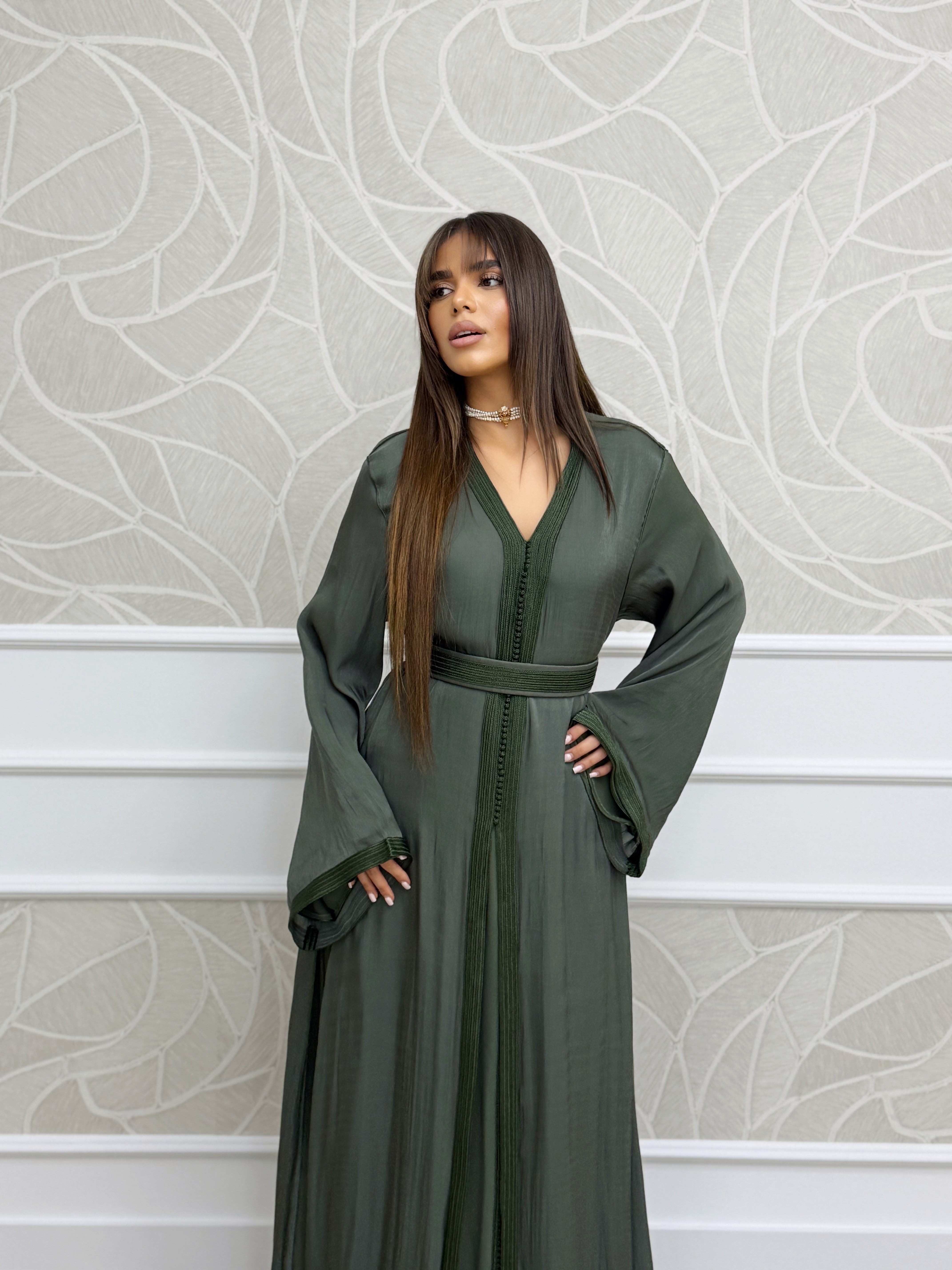 Takchita Samah - Classy & Fabb