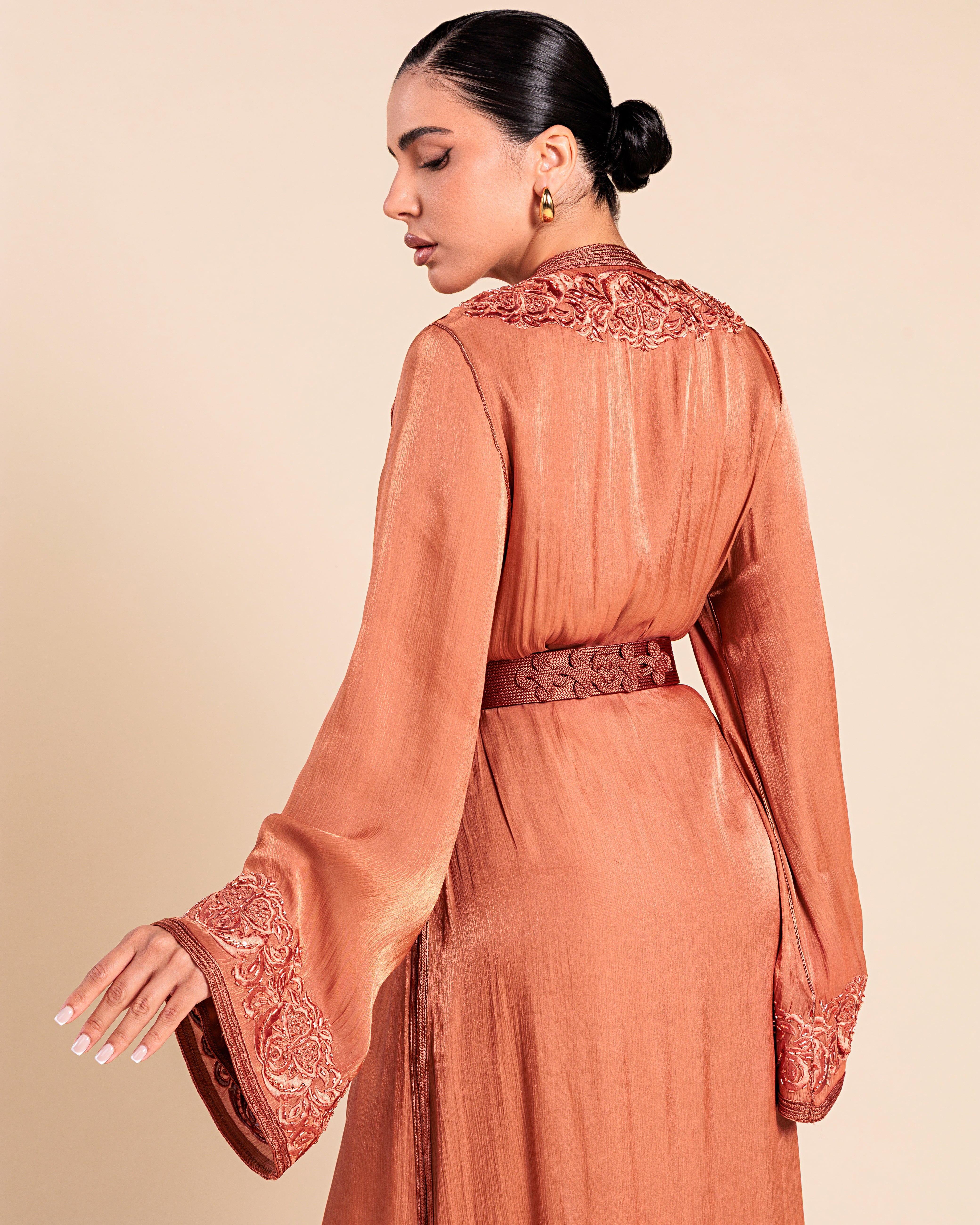 Layali - Classy & Fabb