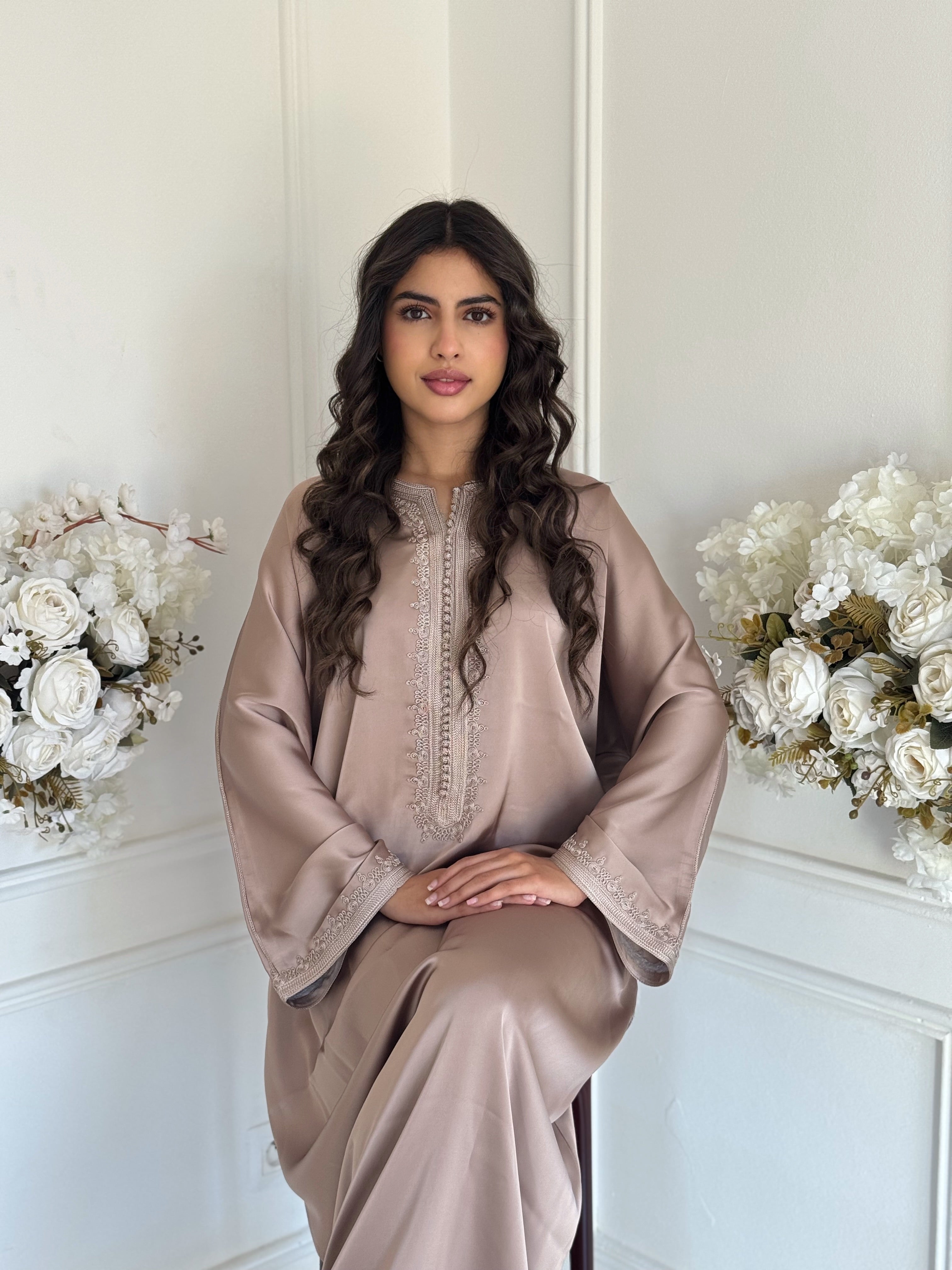 Full view of Gandoura Meral — elegant taupe Moroccan dress perfect for Ramadan or Eid celebrations.
