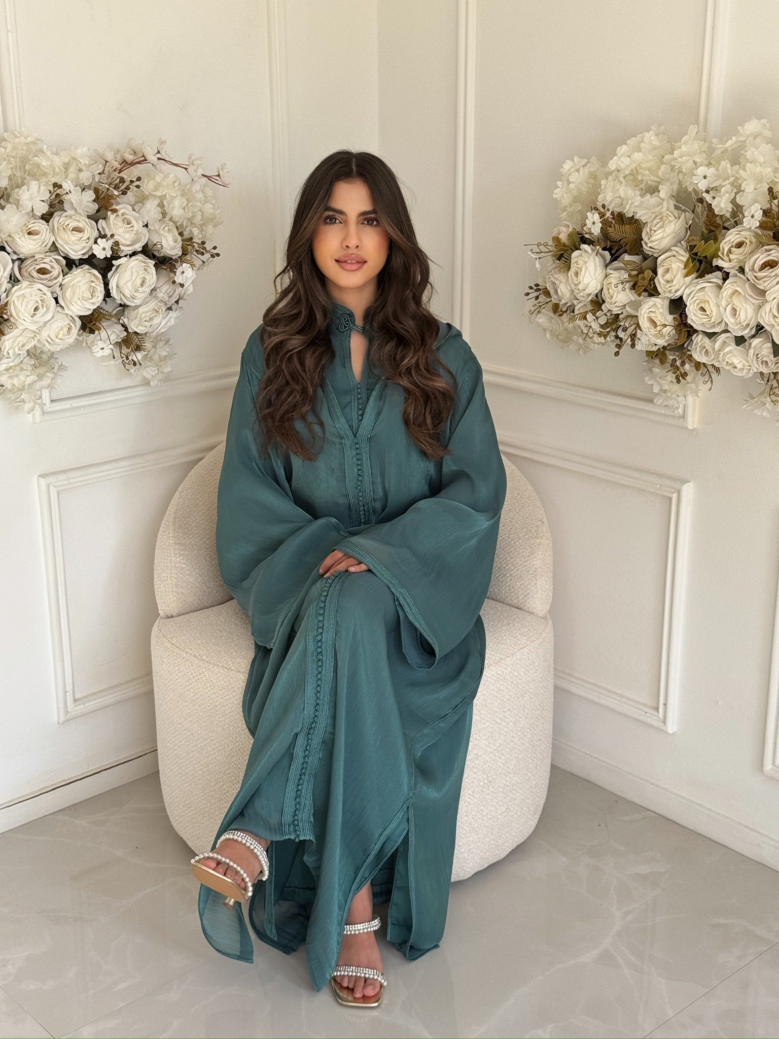 Full view of teal blue Moroccan jellaba with comfortable and elegant fit