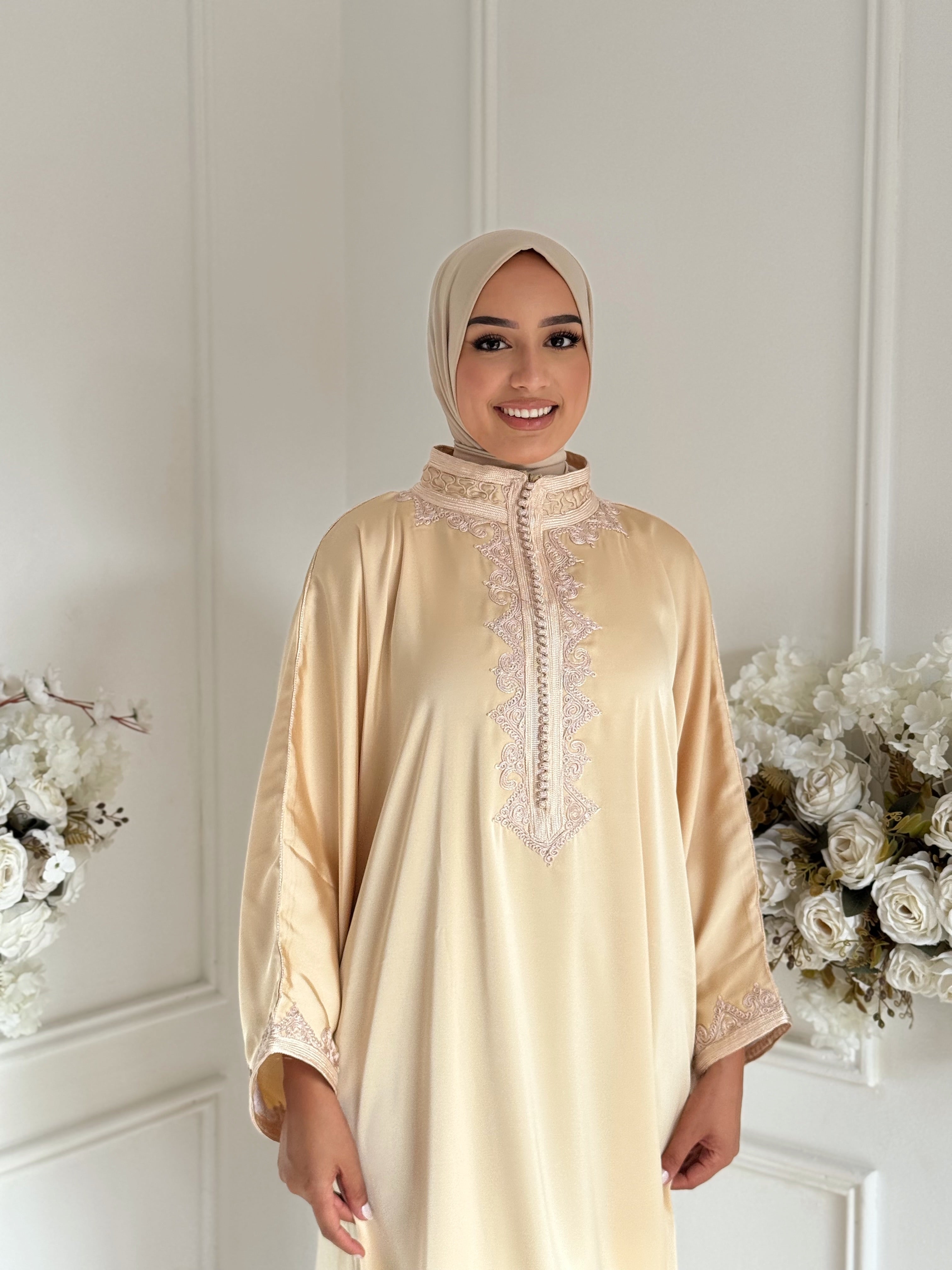 Elegant Moroccan gandoura with silky texture and relaxed fit