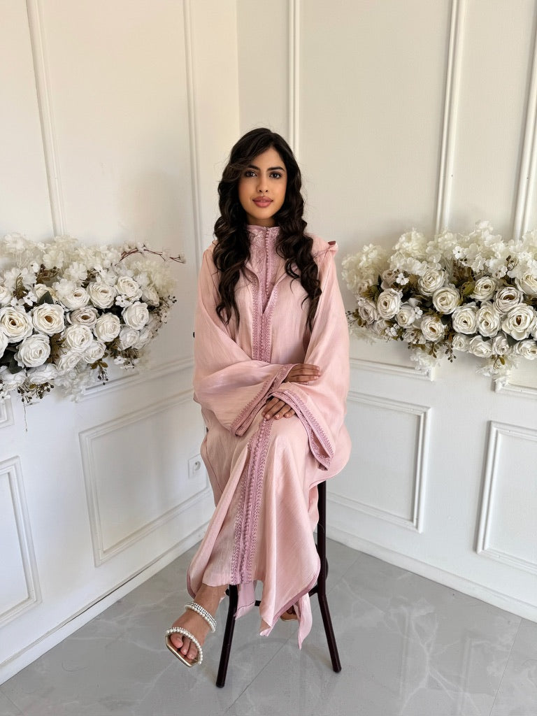 Elegant two-piece Moroccan jellaba – Jellaba Maya in mint green organza