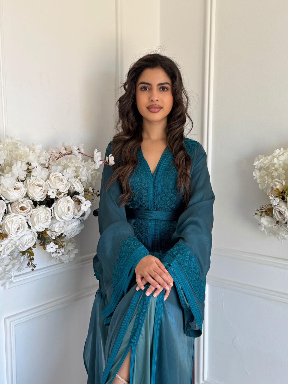 Takchita Loujain - Classy & Fabb