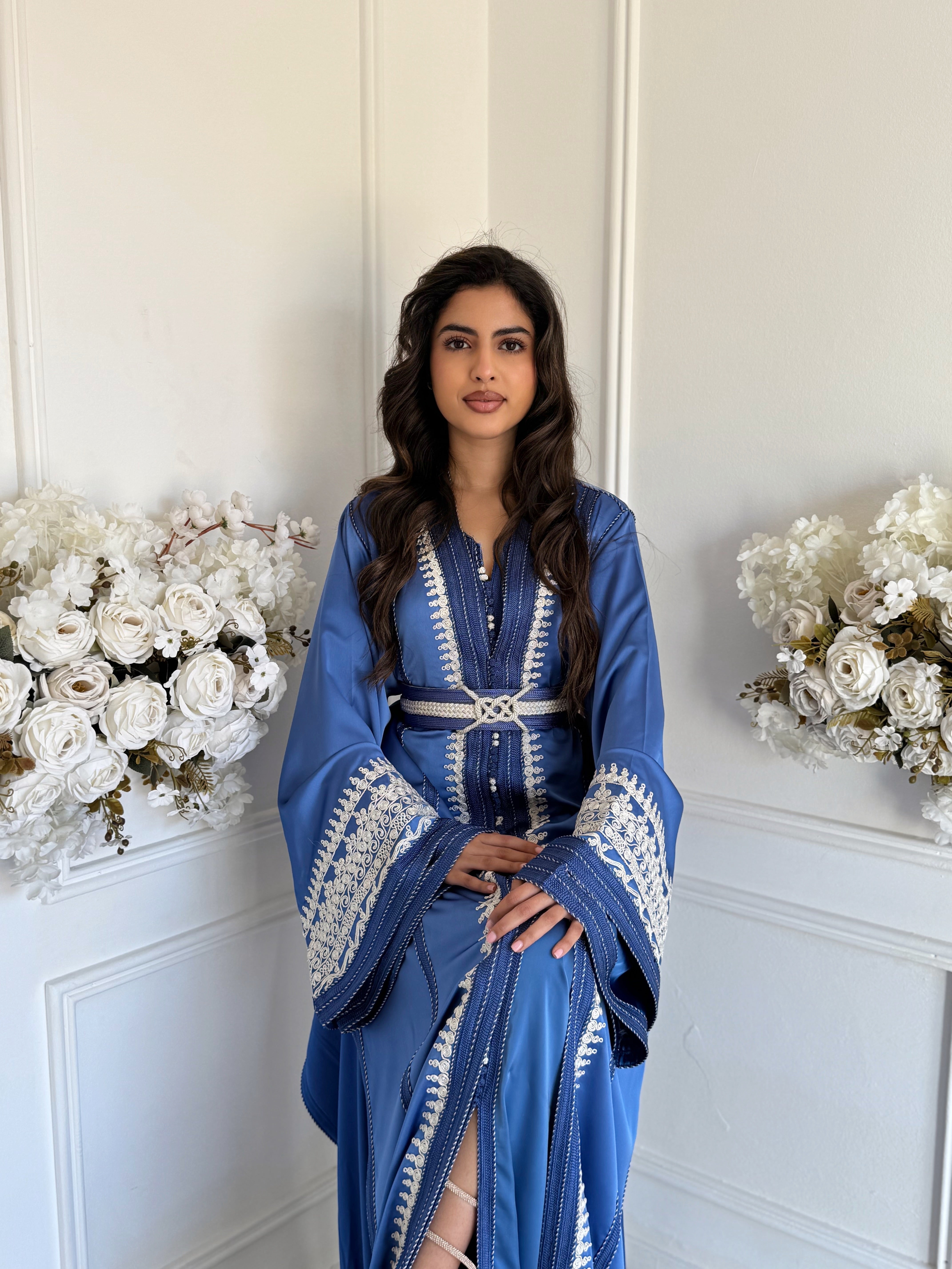 Takchita Nouhaila - Classy & Fabb